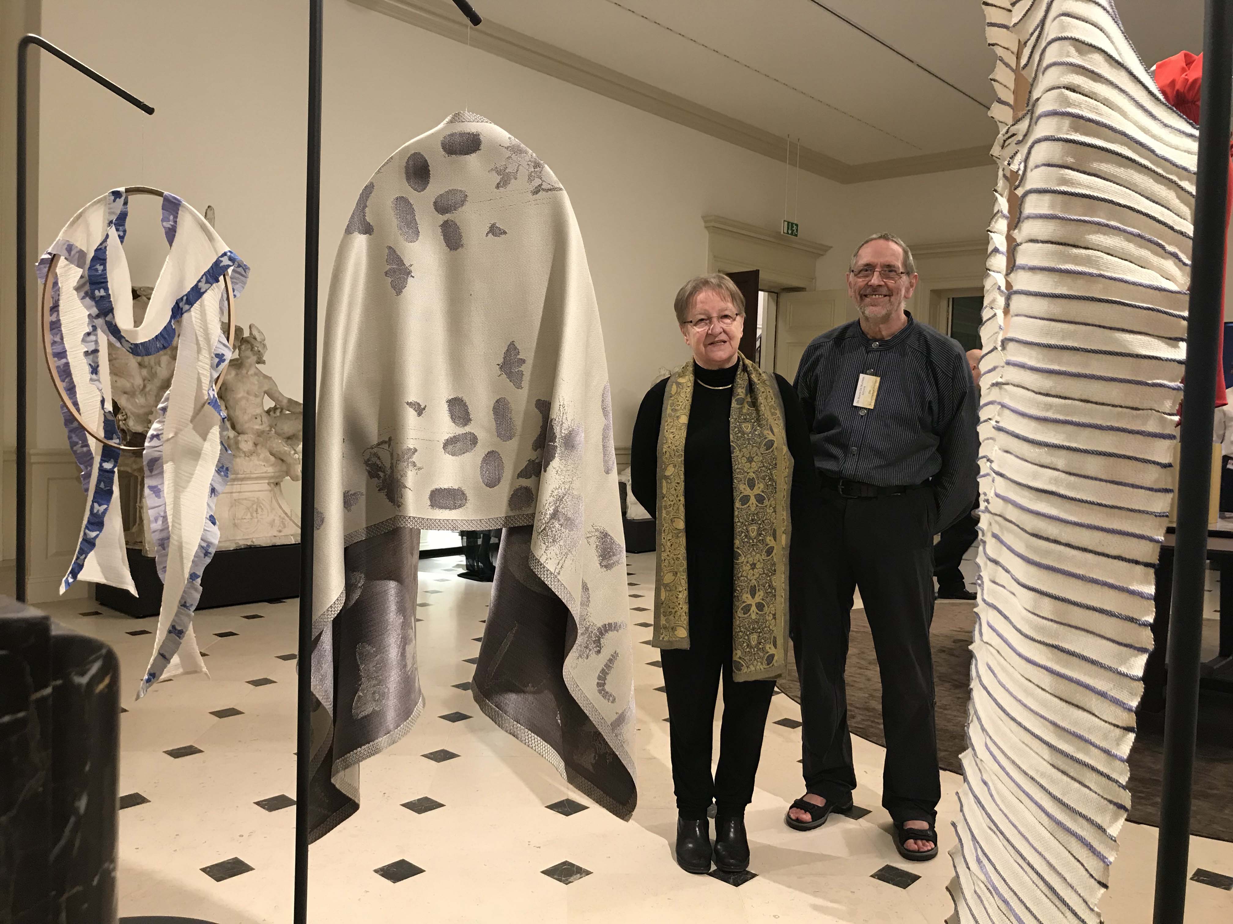 Scarves by Luxembourg-artists at national exhibition!